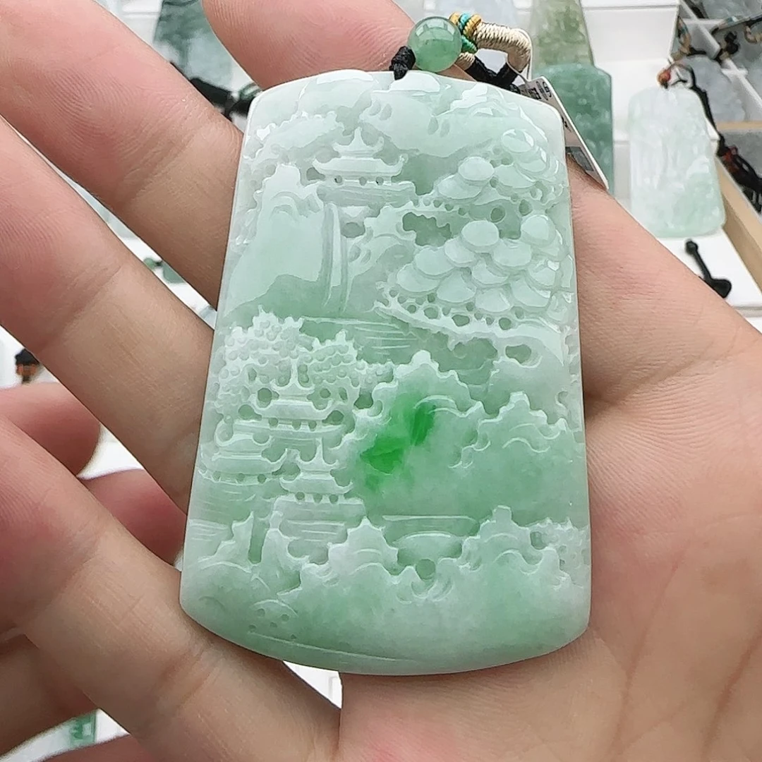 翡翠未镶嵌颈饰翡翠