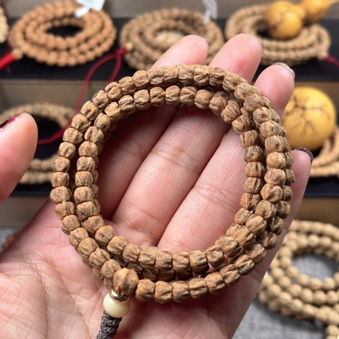 【闪购商品】柏香籽/百香籽吊坠杜*．A017