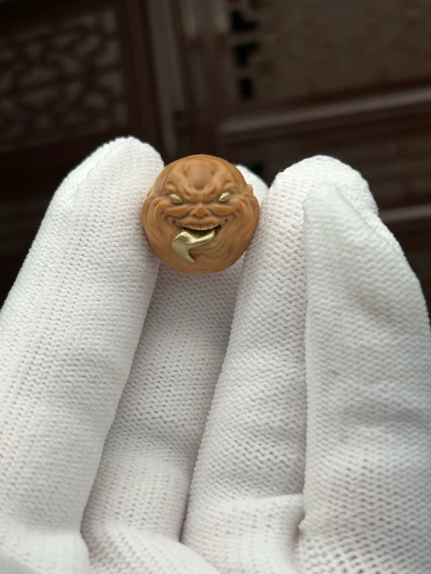 猴头核桃单颗雕刻铜舌头舔僧精美配饰