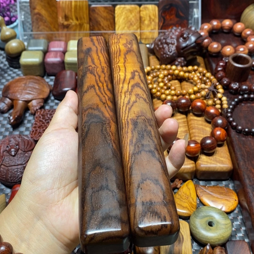 周***团微凹黄檀（南美大红酸枝）木