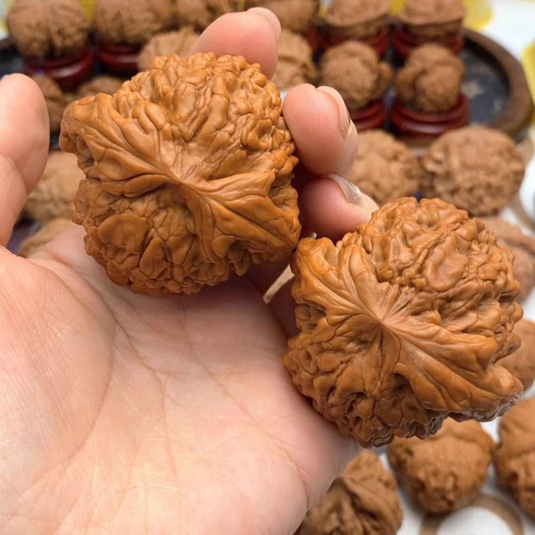 【闪购商品】文玩核桃吊坠53尺龙鼎