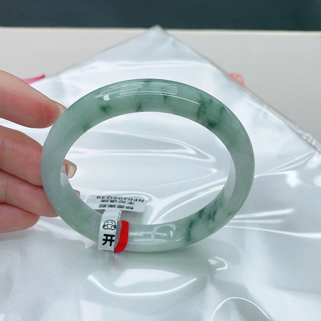 翡翠手镯未镶嵌正58.7