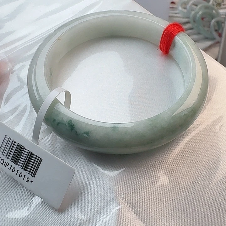 未镶嵌手镯翡翠56.8/1019
