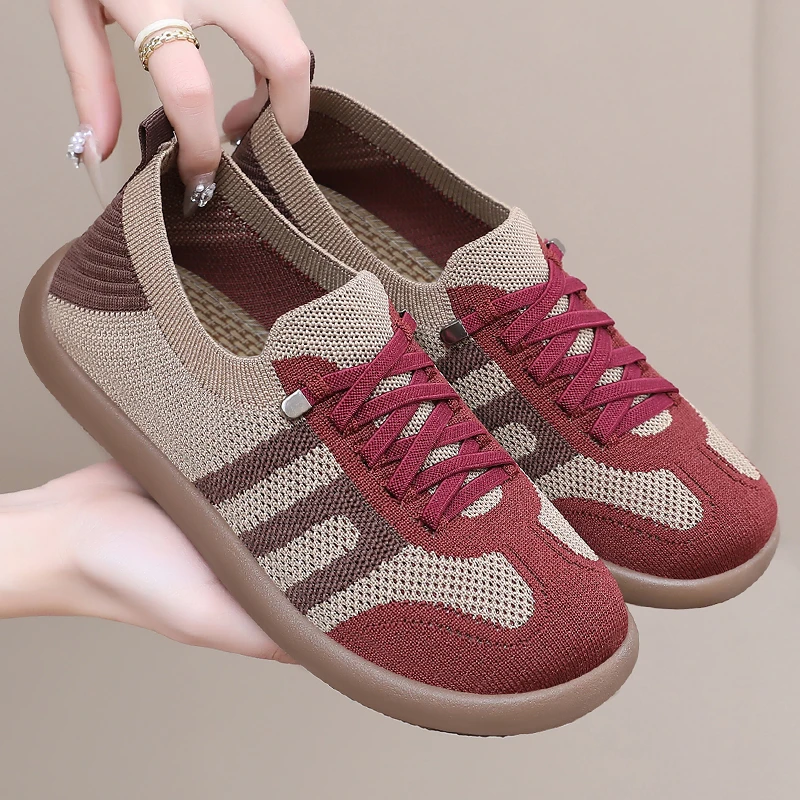 秋季新款软底轻便防滑一脚蹬中老年飞织网面休闲运动鞋妈妈鞋健步