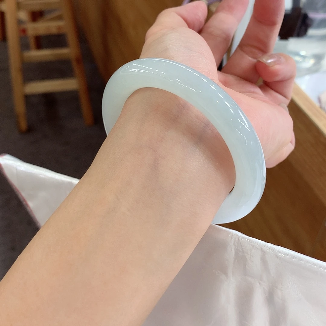 翡翠未镶嵌手镯天然Ａ货翡翠56