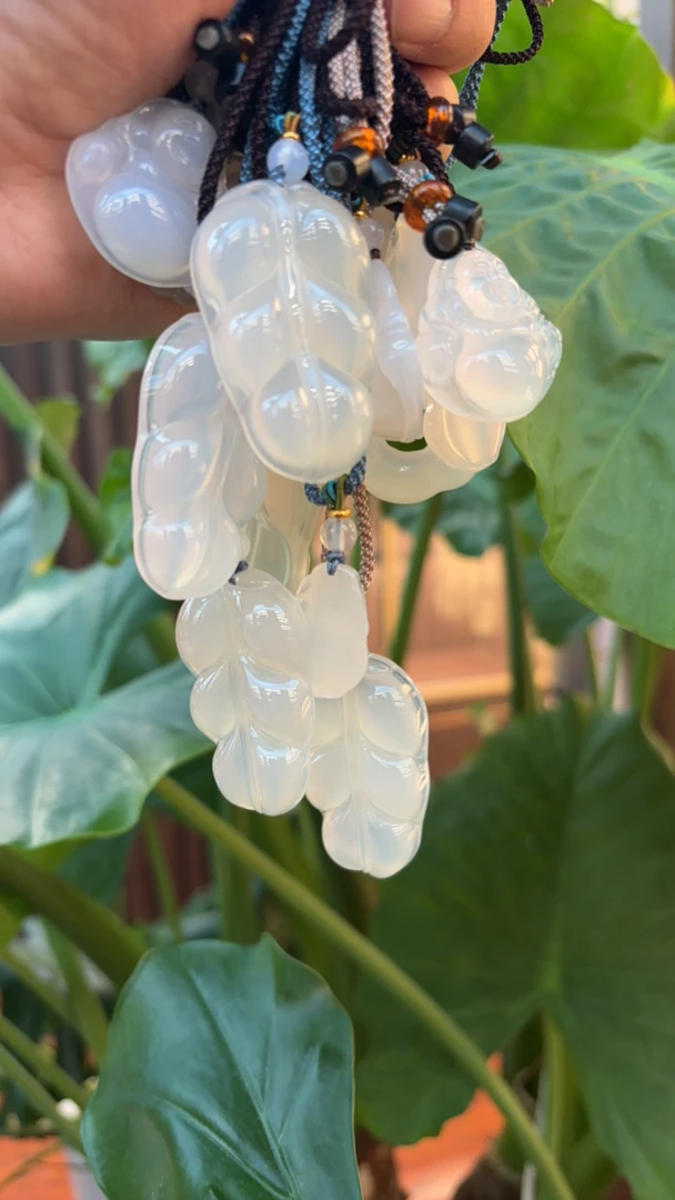 555666玛瑙吊坠多样性发其一