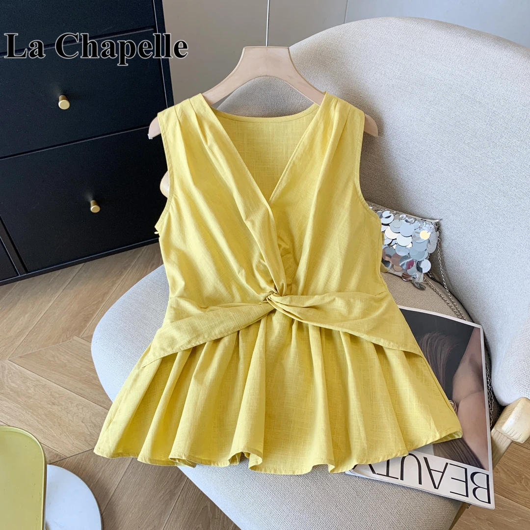拉夏贝尔法式V领扭结黄色吊带背心女夏季度假风无袖娃娃衫小上衣