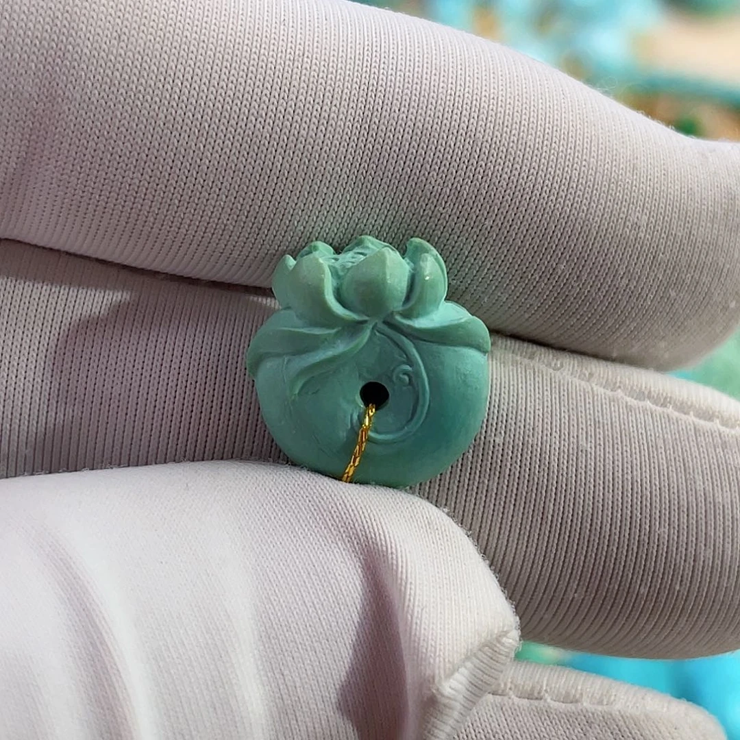 未镶嵌绿松石珠宝奇石