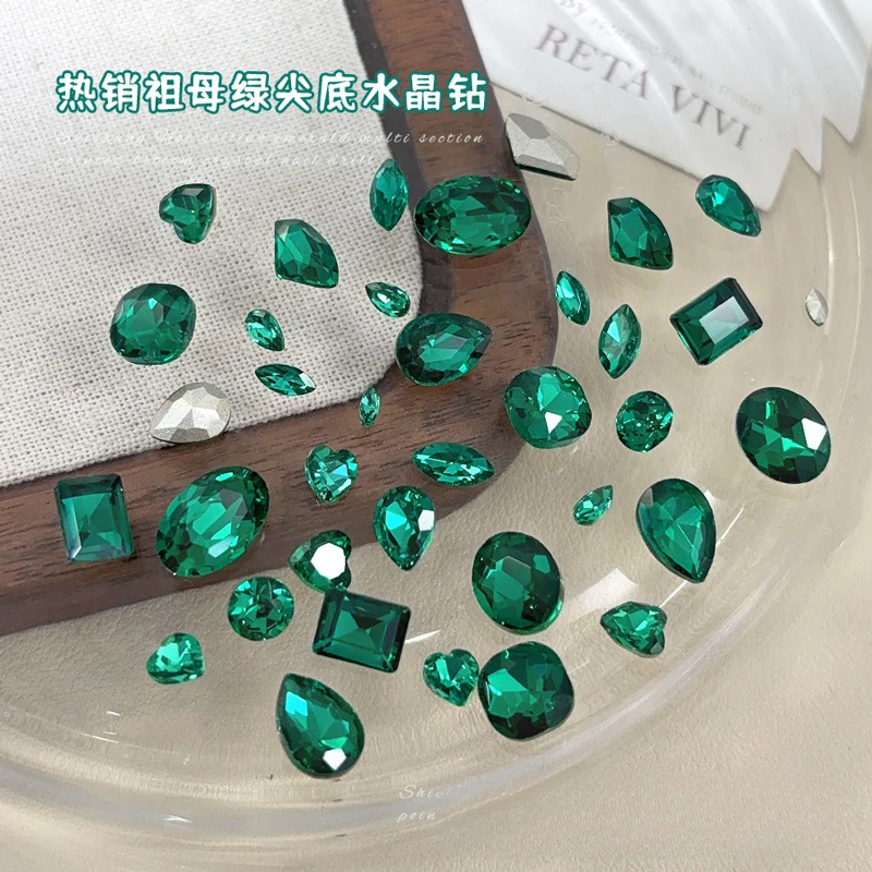 爆款祖母绿美甲饰品网红尖底马眼水滴爱心鸽子蛋穿戴甲配饰流行