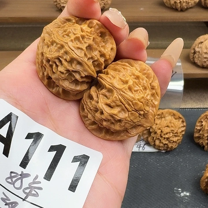 文玩核桃吊坠111号江山37尺全品野生