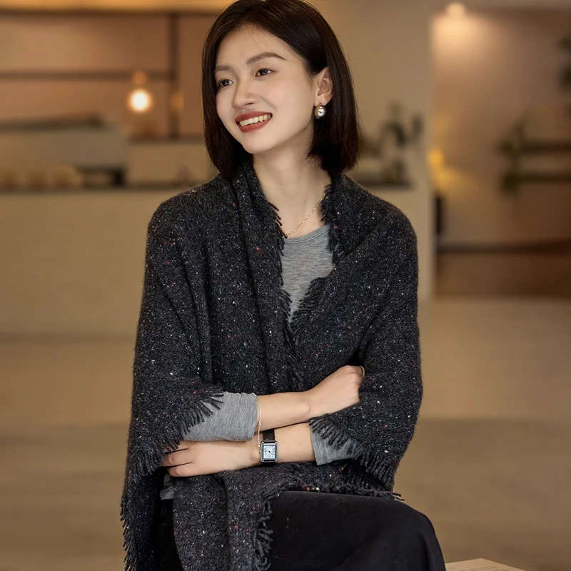 100纯山羊绒女士加厚三角形流苏大披肩围巾L500JF610