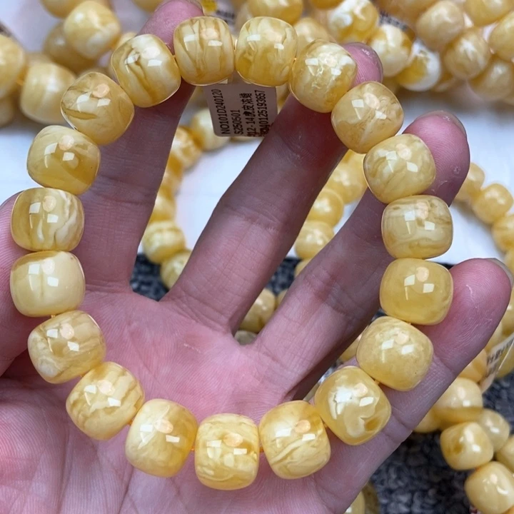 琥珀未镶嵌珠宝奇石29