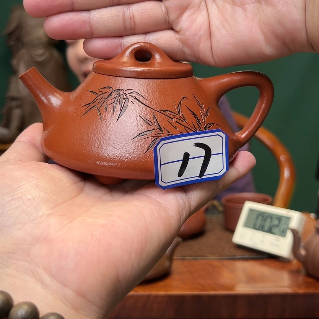 紫砂茶壶L**?子冶石瓢