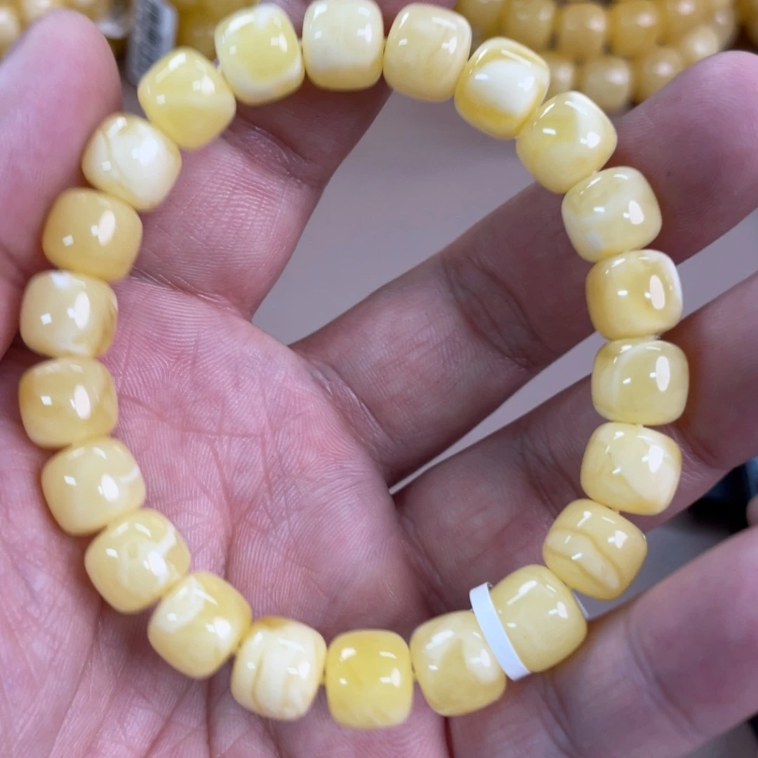 琥珀裸石未镶嵌004000000000