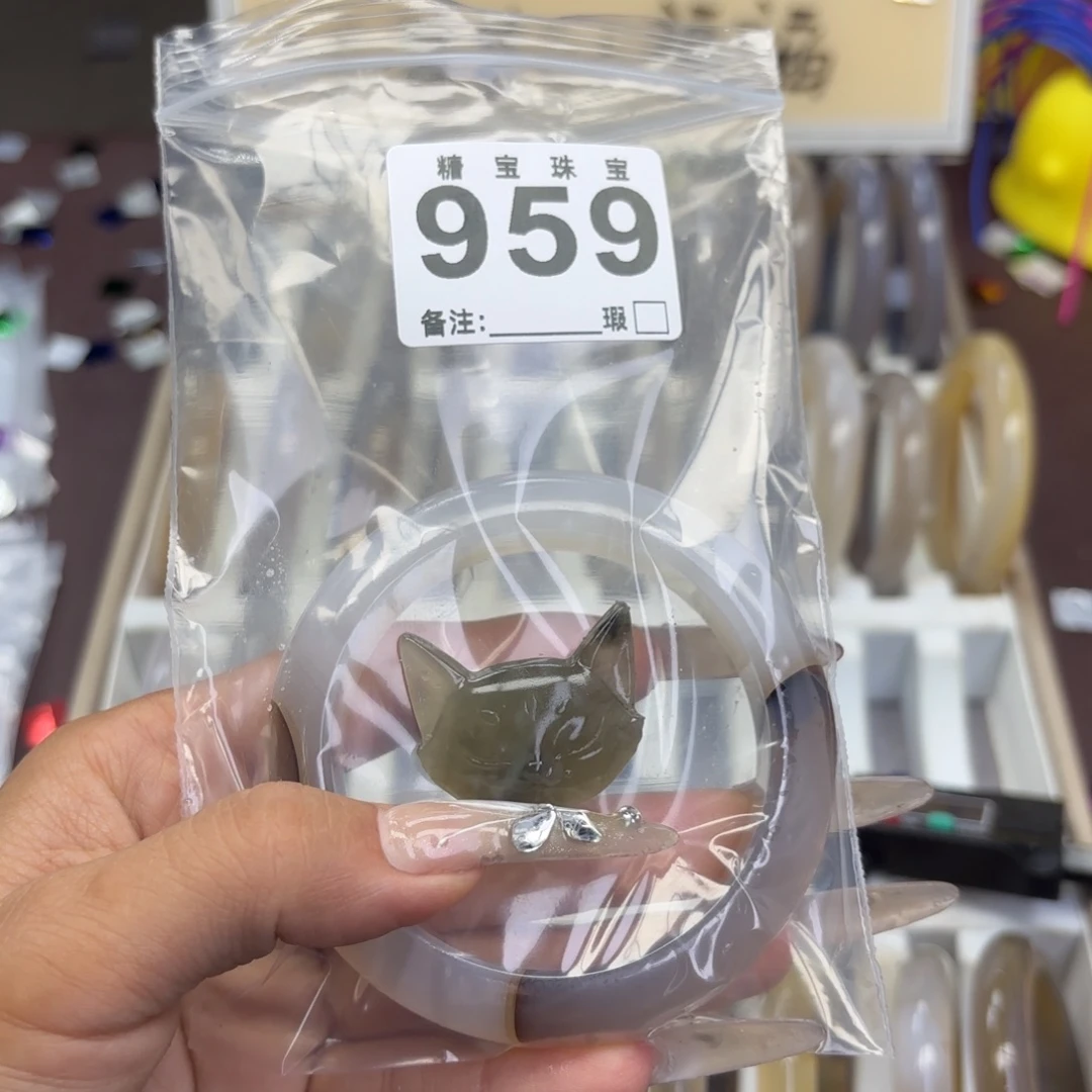 暴***富蛇纹石玉未镶嵌手镯