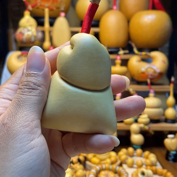 飞***飞天然葫芦自然生长