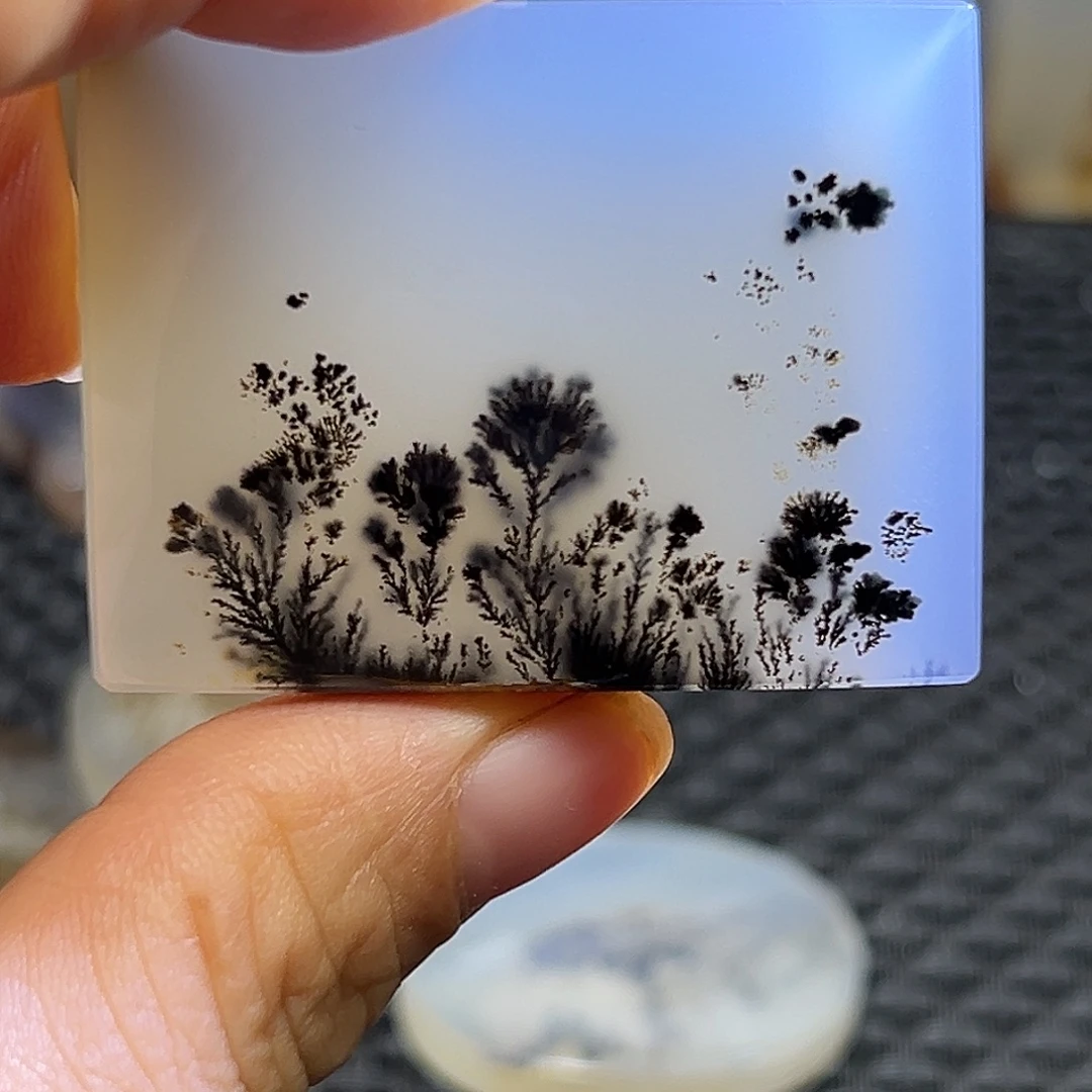 泽***玛瑙/玉髓未镶嵌珠宝半成品