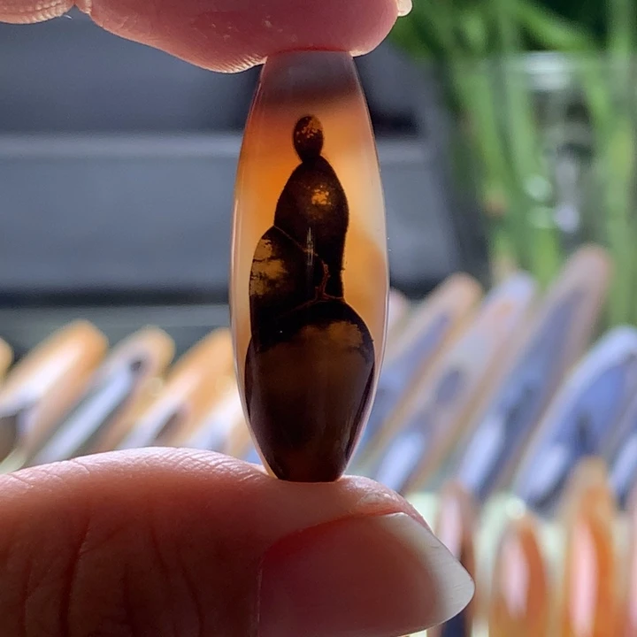 未镶嵌颈饰玛瑙/玉髓24