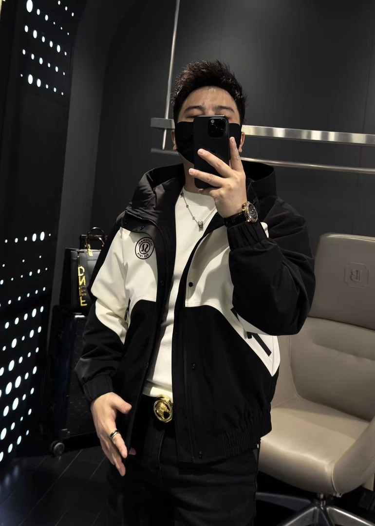 【马哥严选】拼接连帽冲锋衣夹克外套男秋冬潮流冬装2025新款上衣