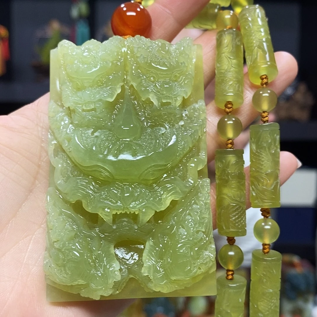 未镶嵌岫玉挂件吊坠