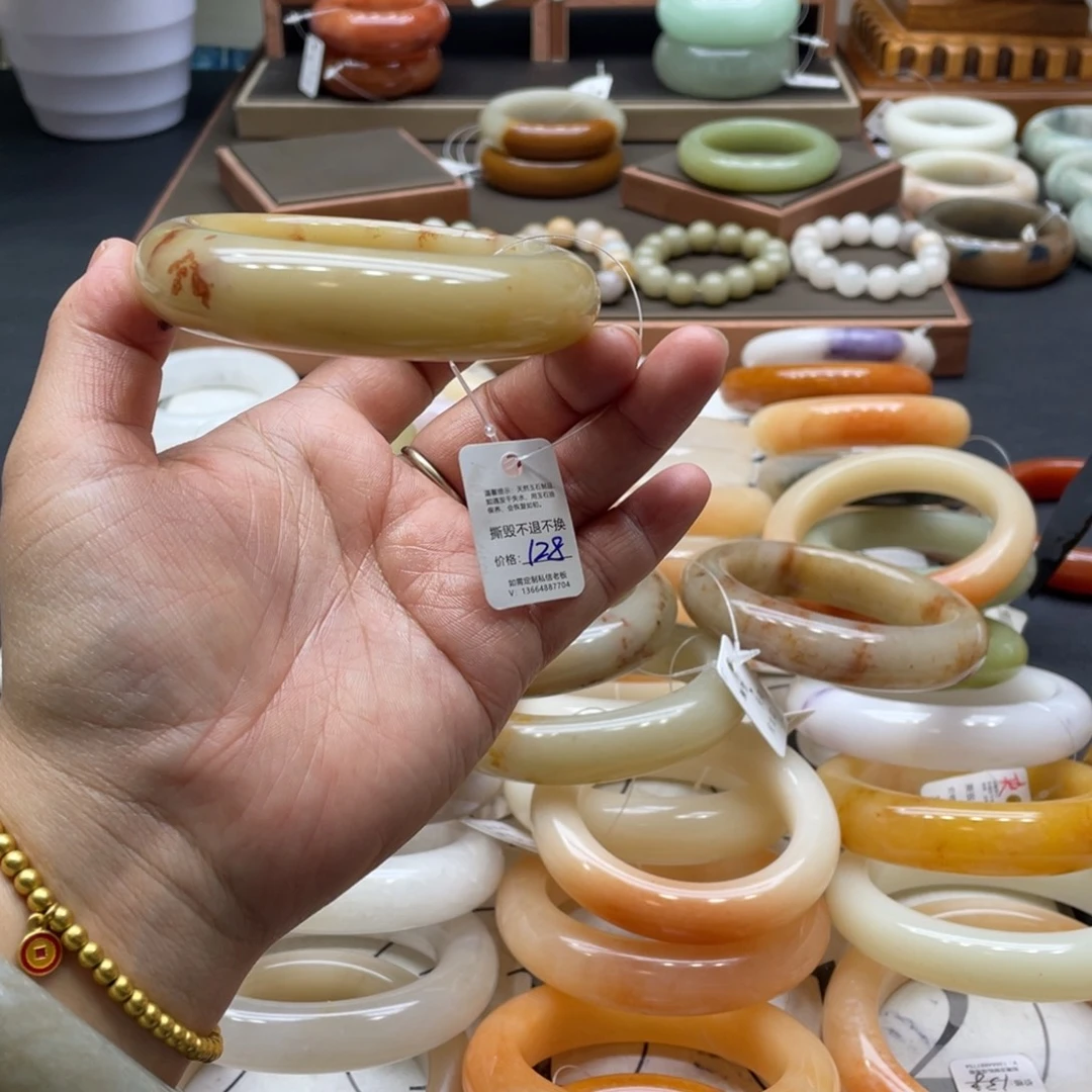 夢***影石英岩玉未镶嵌手镯