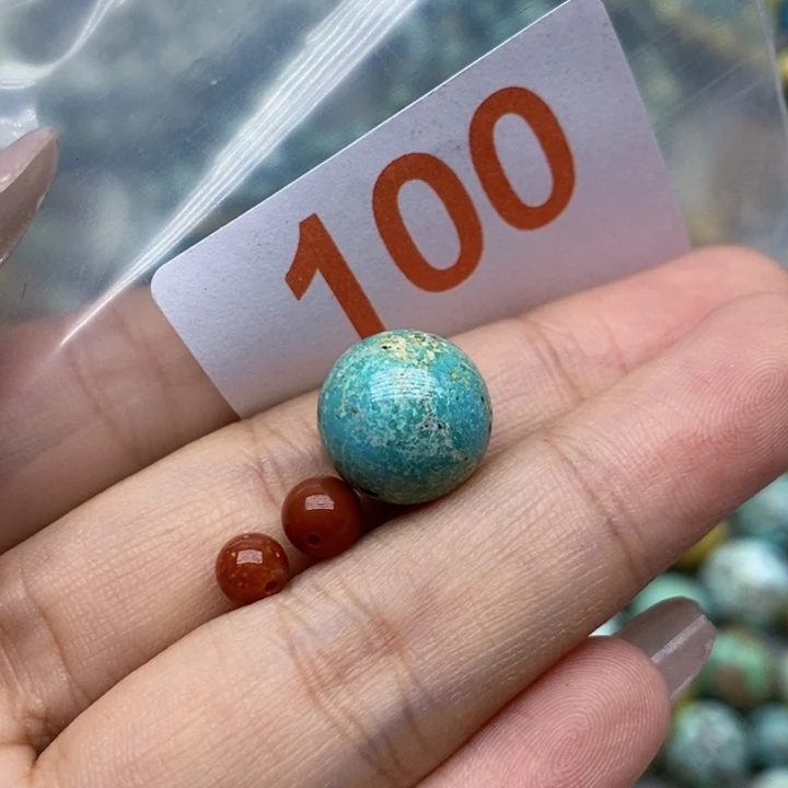 南红玛瑙未镶嵌珠宝奇石