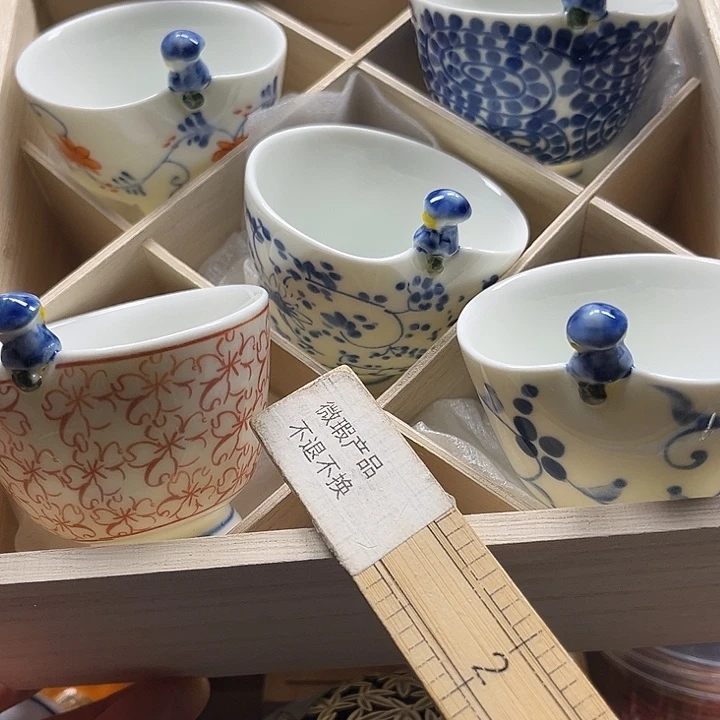 W***Z瓷片清库存满18包邮，新疆西藏青海不包邮，回流瓷器、