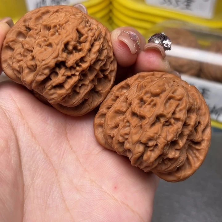 文玩核桃吊坠45-33640-02