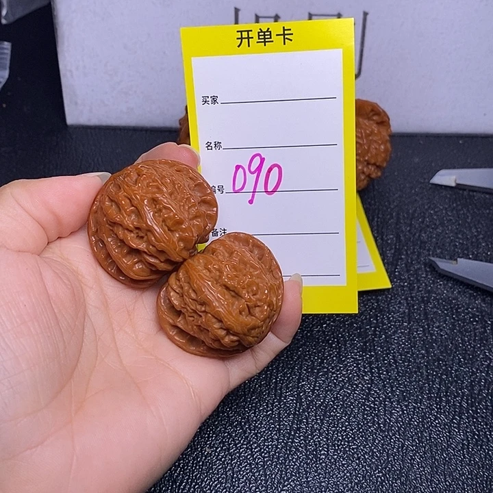 文玩核桃把件090/39白狮子福利