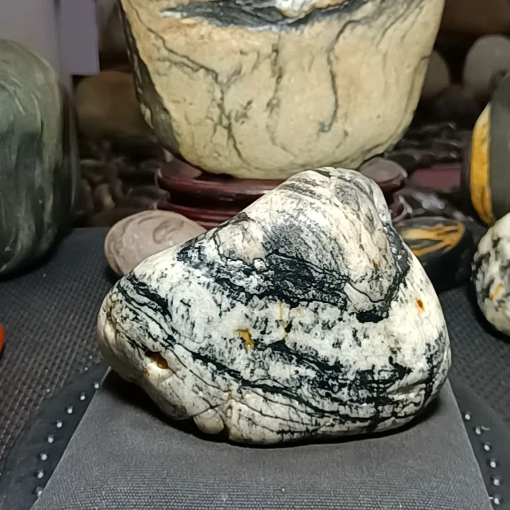 新疆金丝玉原石国画