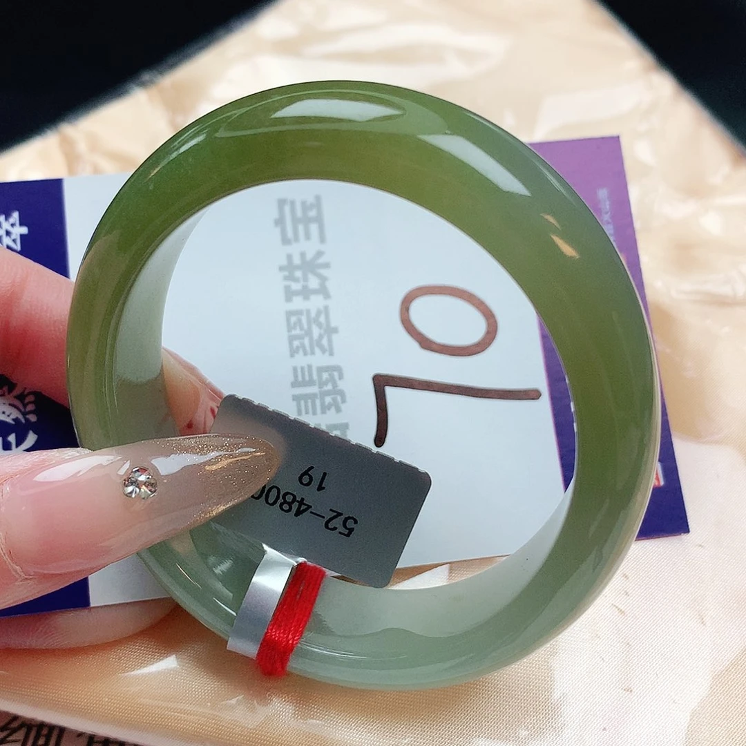 翡翠手镯未镶嵌缅甸天然a货翡翠手镯