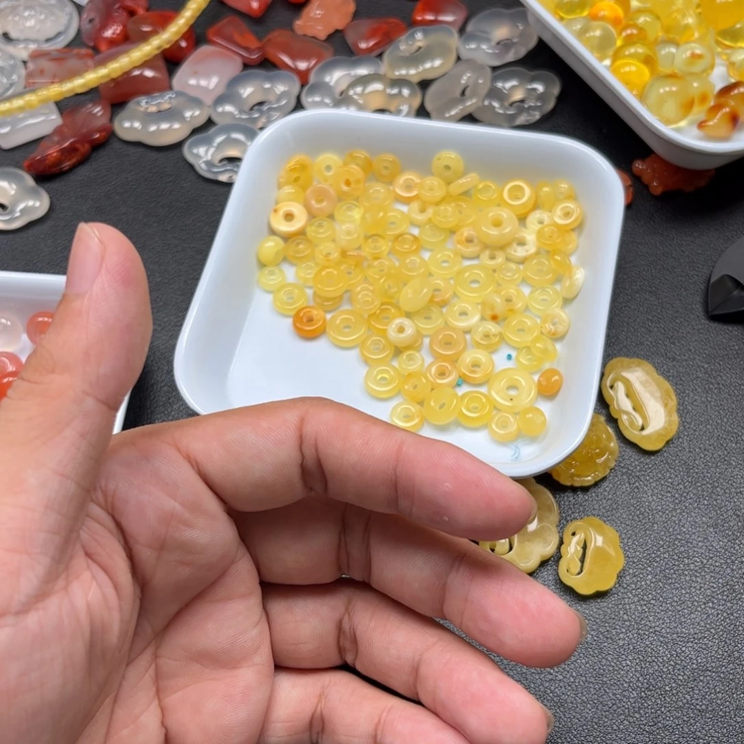 一***橙南红玛瑙未镶嵌配饰