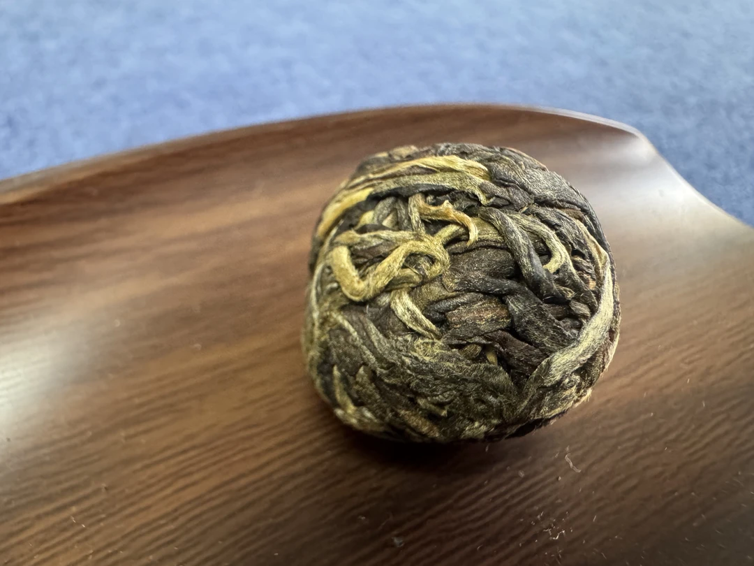 （不支持退换）2020年老班章【生茶龙珠】约8克