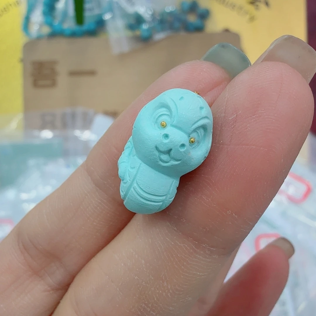 未镶嵌绿松石珠宝奇石