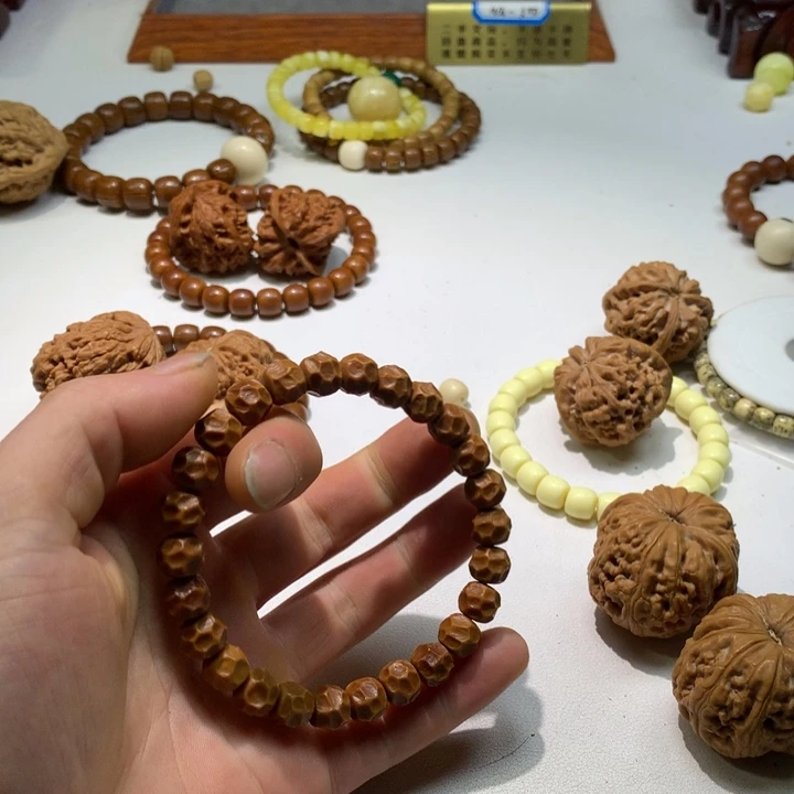 落***幕猴头核桃吊坠猴头