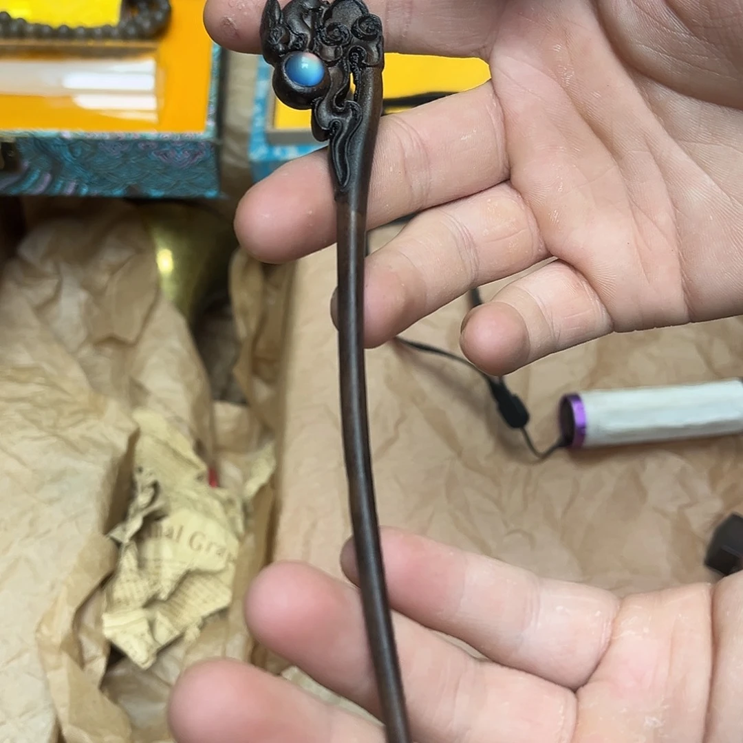 大叶紫檀（黑酸枝木类）