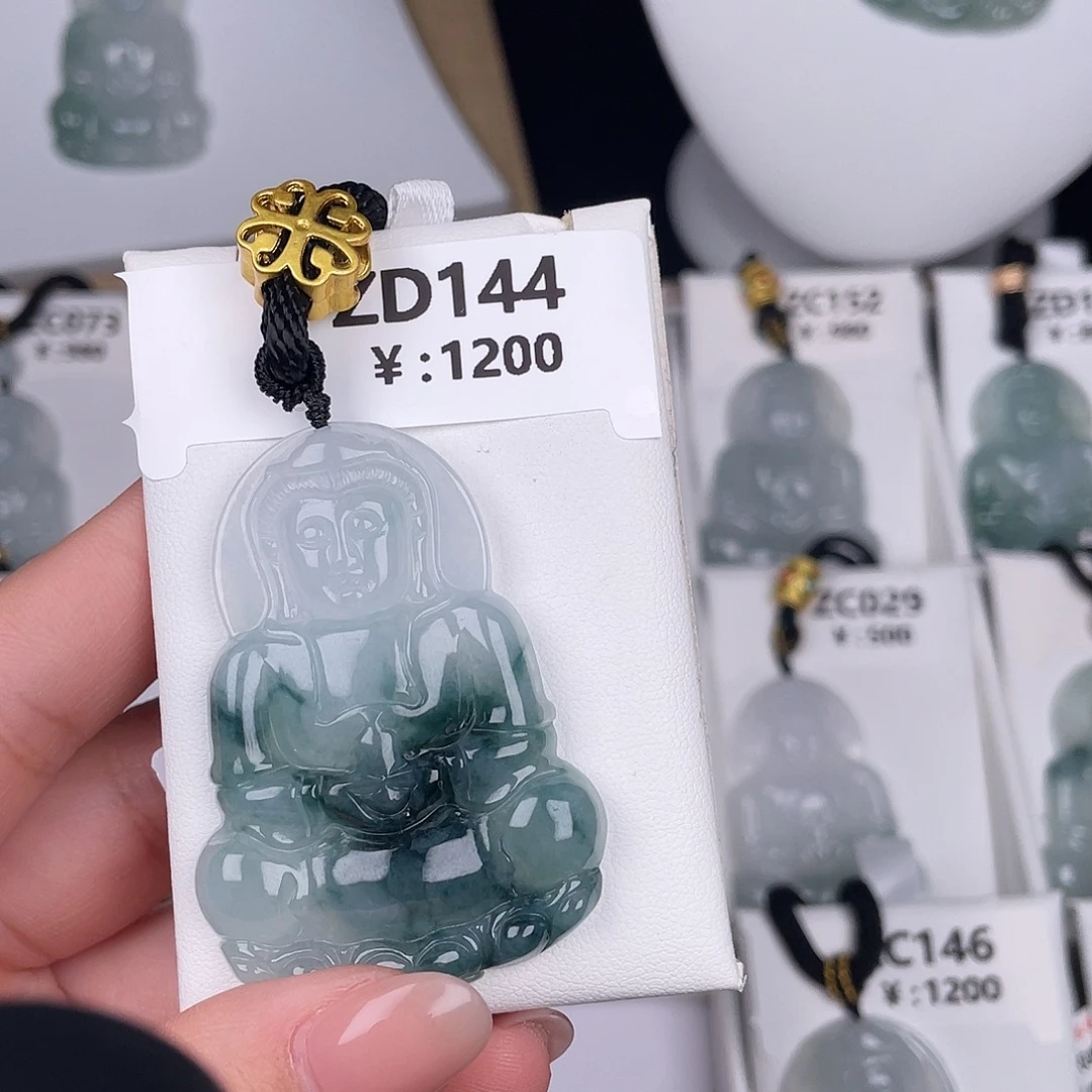 翡翠未镶嵌颈饰zd144