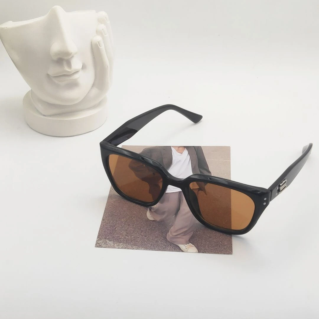 【3132】黑色小众墨镜复古显脸欧美风个性时尚百搭不出错