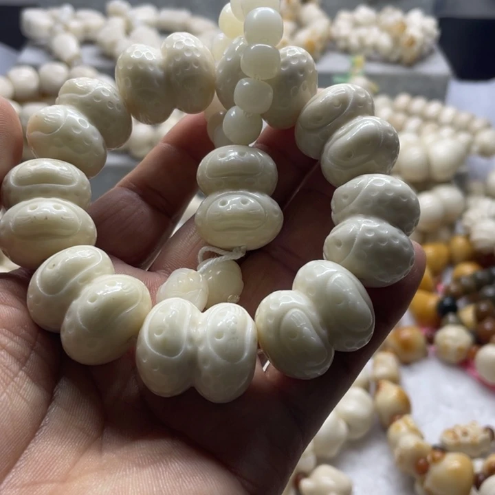 吊坠菩提根/象牙果全品象牙果花生手串卡26