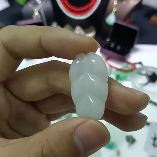 翡翠未镶嵌颈饰翡翠翡翠