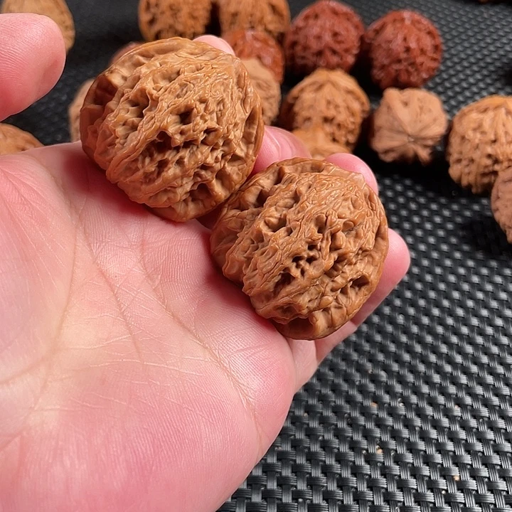 把件文玩核桃虎头41