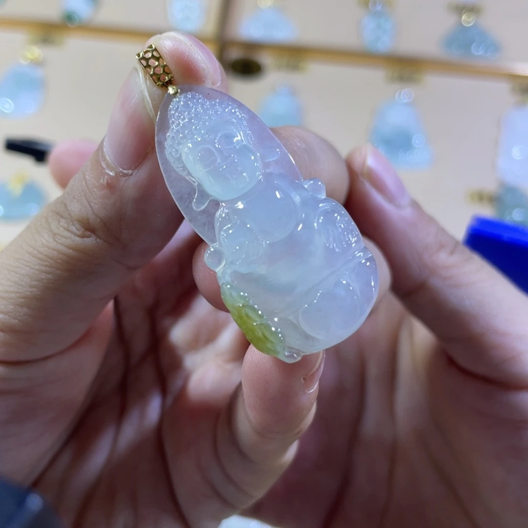 颈饰18K金镶嵌翡翠
