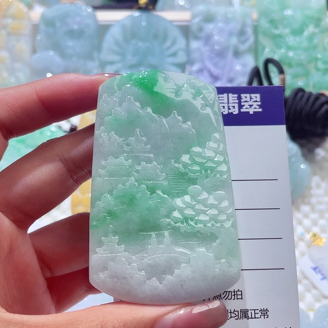 颈饰未镶嵌翡翠山水
