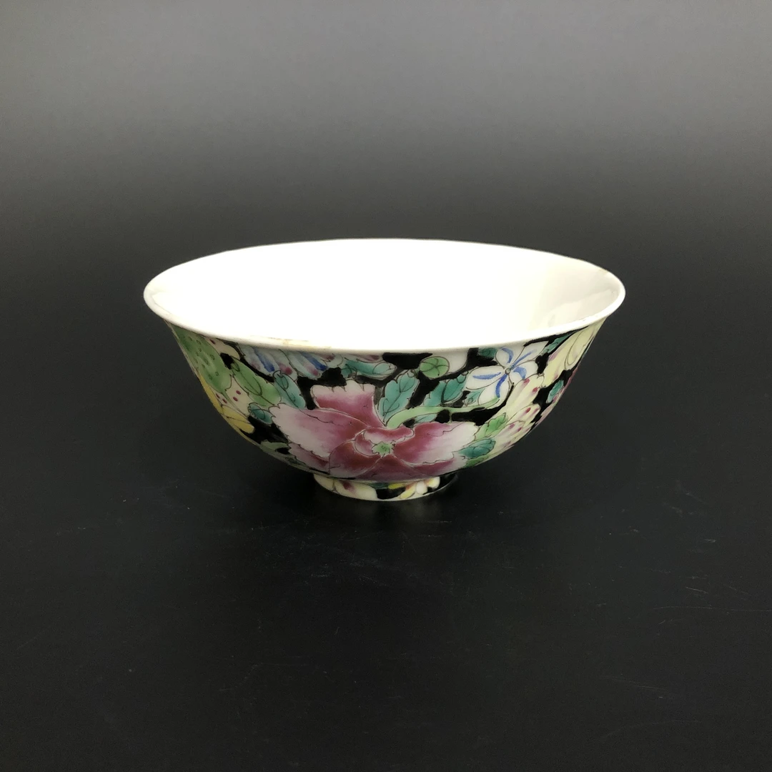 25100242 民国粉彩墨地百花碗 口径11.5高5cm