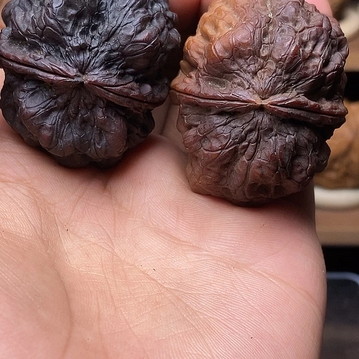 文玩核桃吊坠九五