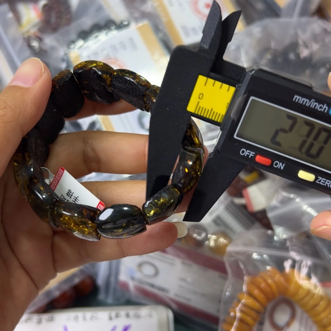 未镶嵌琥珀珠宝奇石108