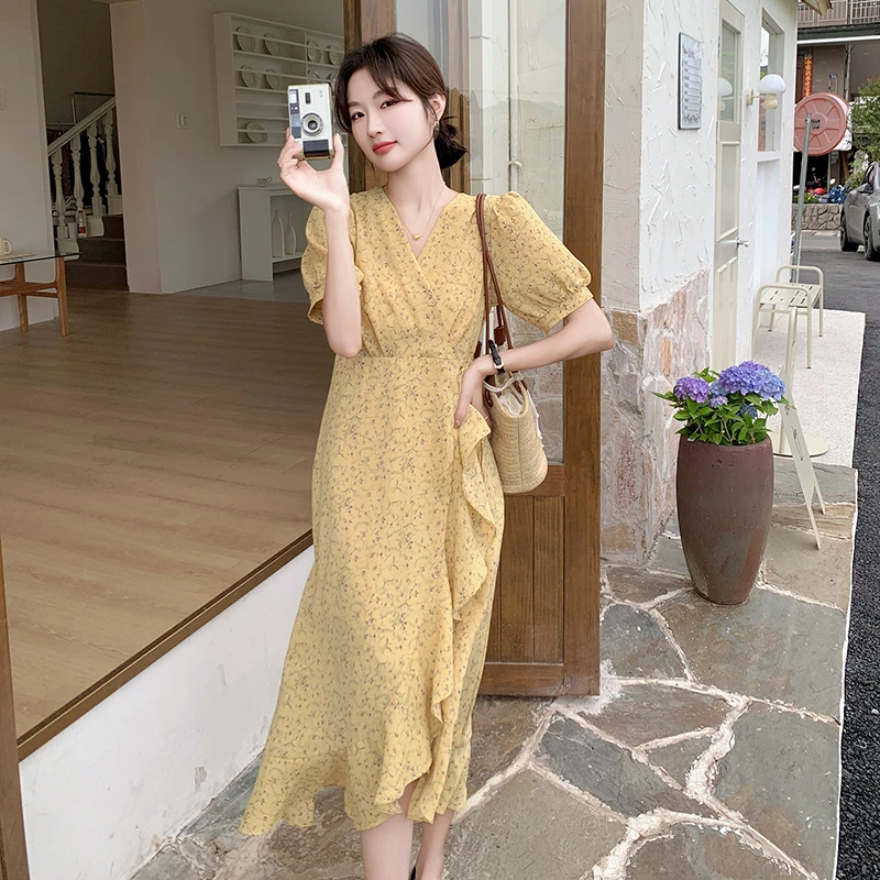 时尚法式连衣裙复古浪漫荷叶边高腰雪纺裙夏季碎花显瘦气质收腰