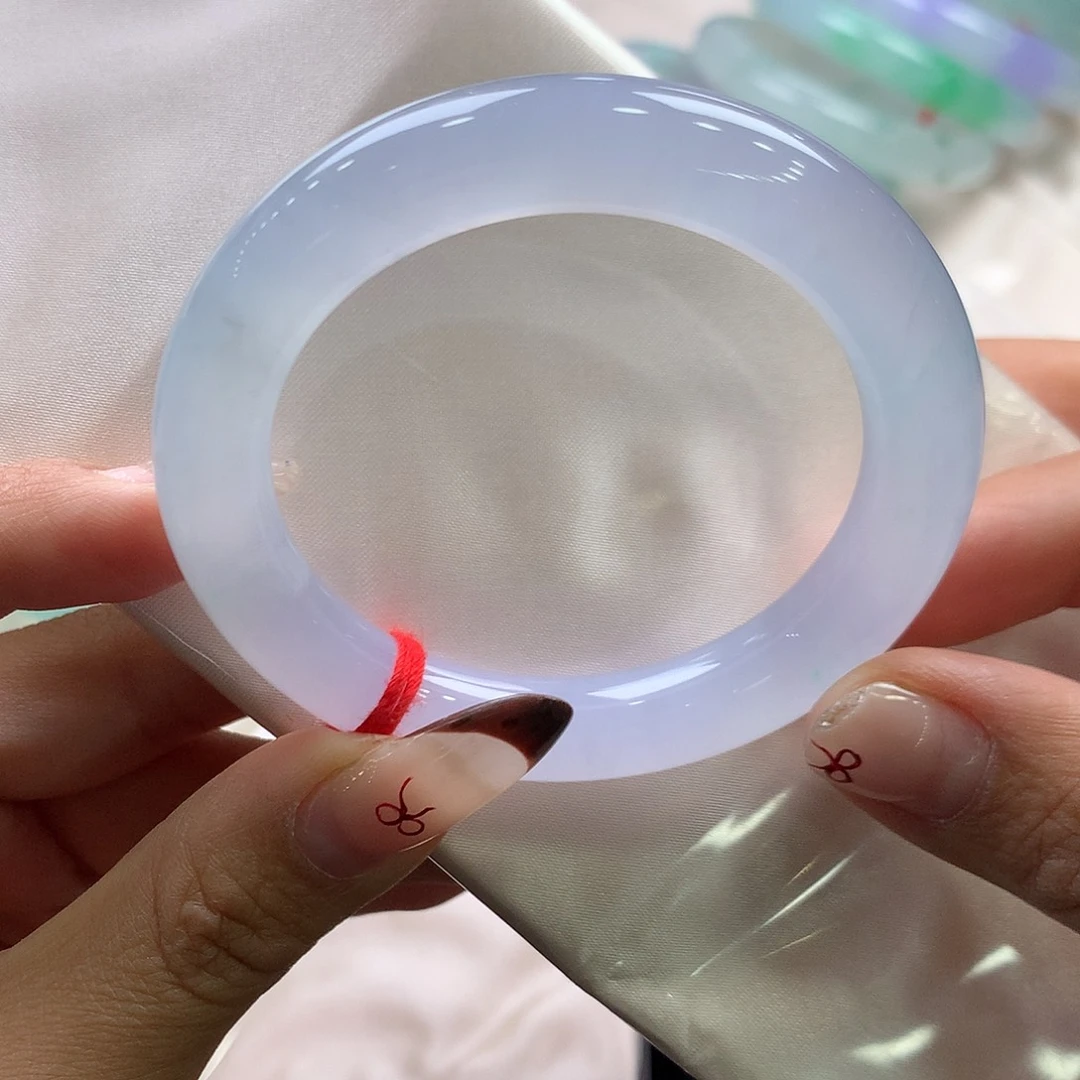 翡翠未镶嵌手镯（圆镯）32号冰胶起光 粉黛佳人