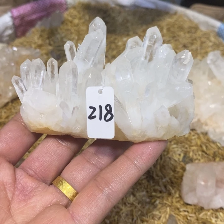 水晶水晶原石摆件未镶嵌