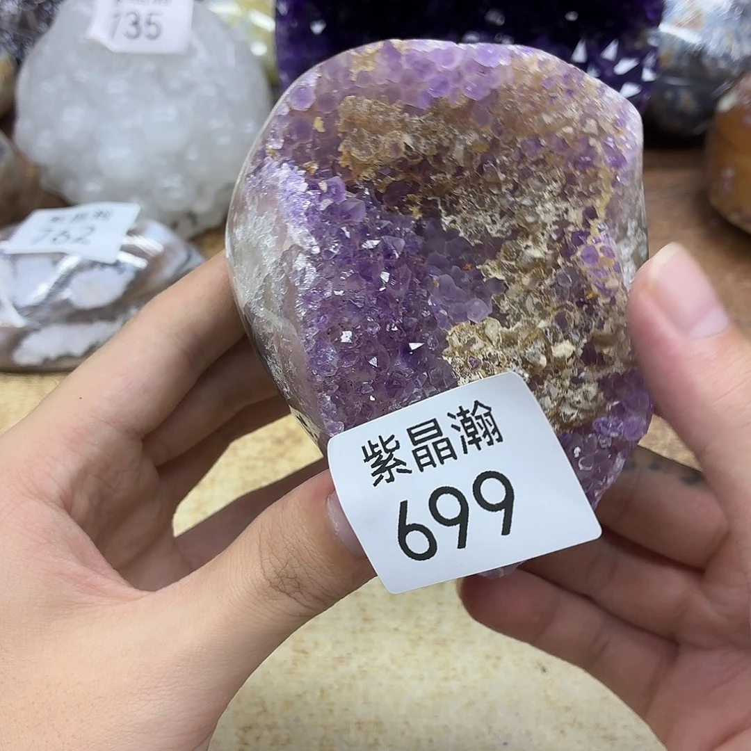 未镶嵌水晶大型摆件（非配饰）